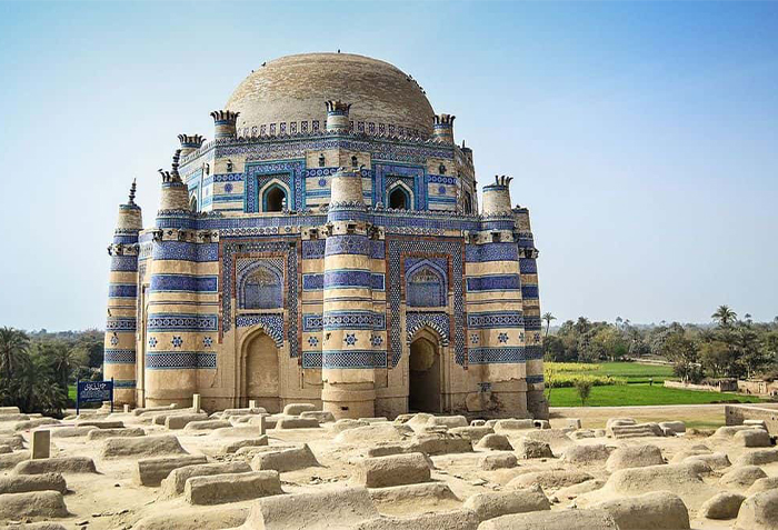 Tomb Of Bibi Jawindi in Bahawalpur